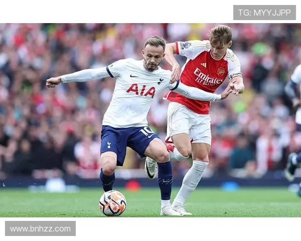 曼联与热刺精彩对决录像回顾十分钟精彩瞬间分析 曼联与热刺精彩对决录像回顾十分钟精彩瞬间分析