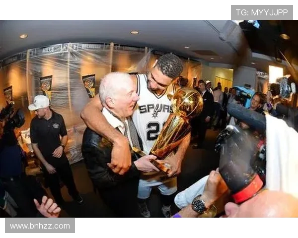 马刺与勇士历史交锋比分记录详解及精彩瞬间回顾