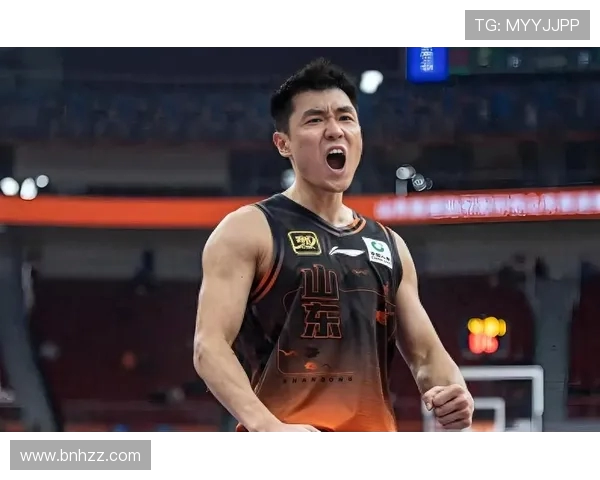 高诗岩：从篮球新星到国家队希望之光的成长之路