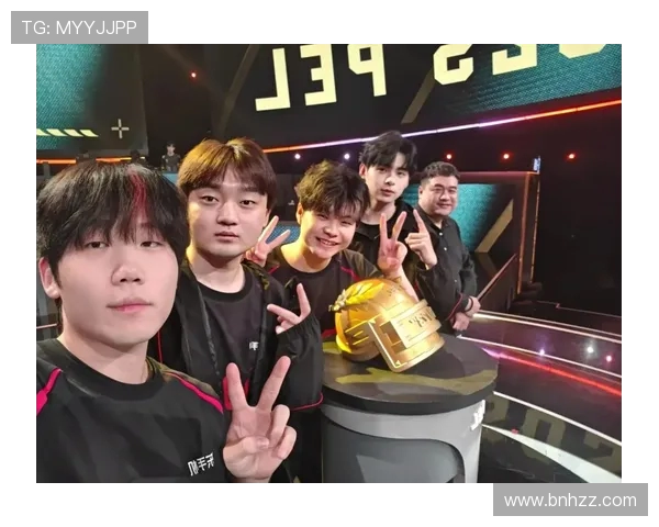 和平精英战队JDG的团队协作与战术配合深度分析与探讨