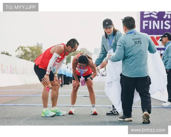 广州攀岩队在城市马拉松中的力量展现与精彩表现分析